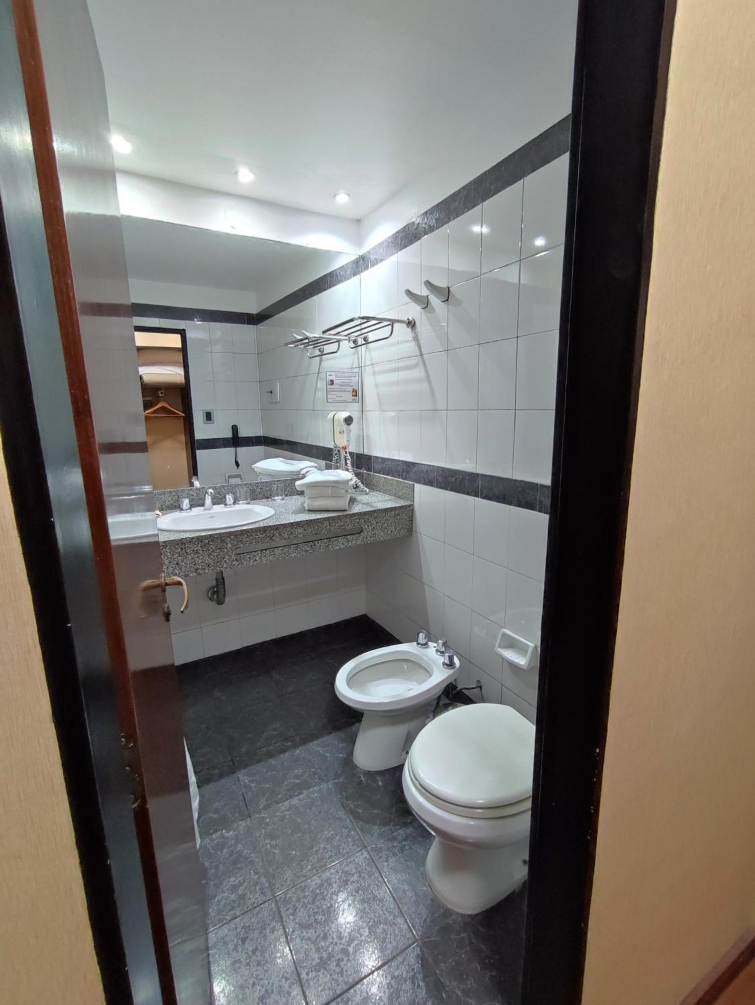Hotel Francia Сан-Мигель-де-Тукуман Экстерьер фото