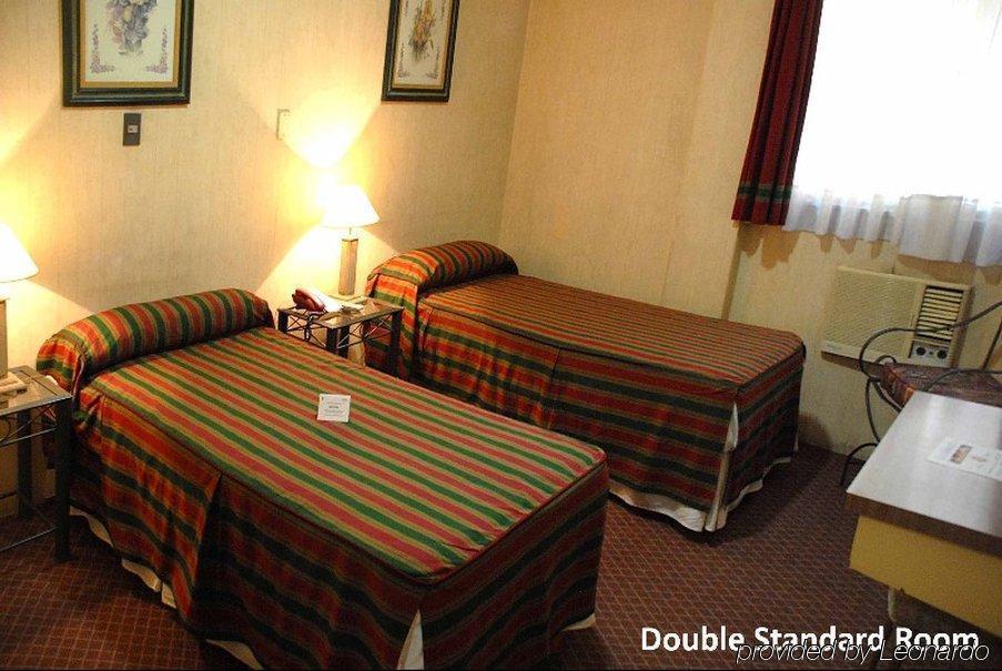 Hotel Francia Сан-Мигель-де-Тукуман Экстерьер фото