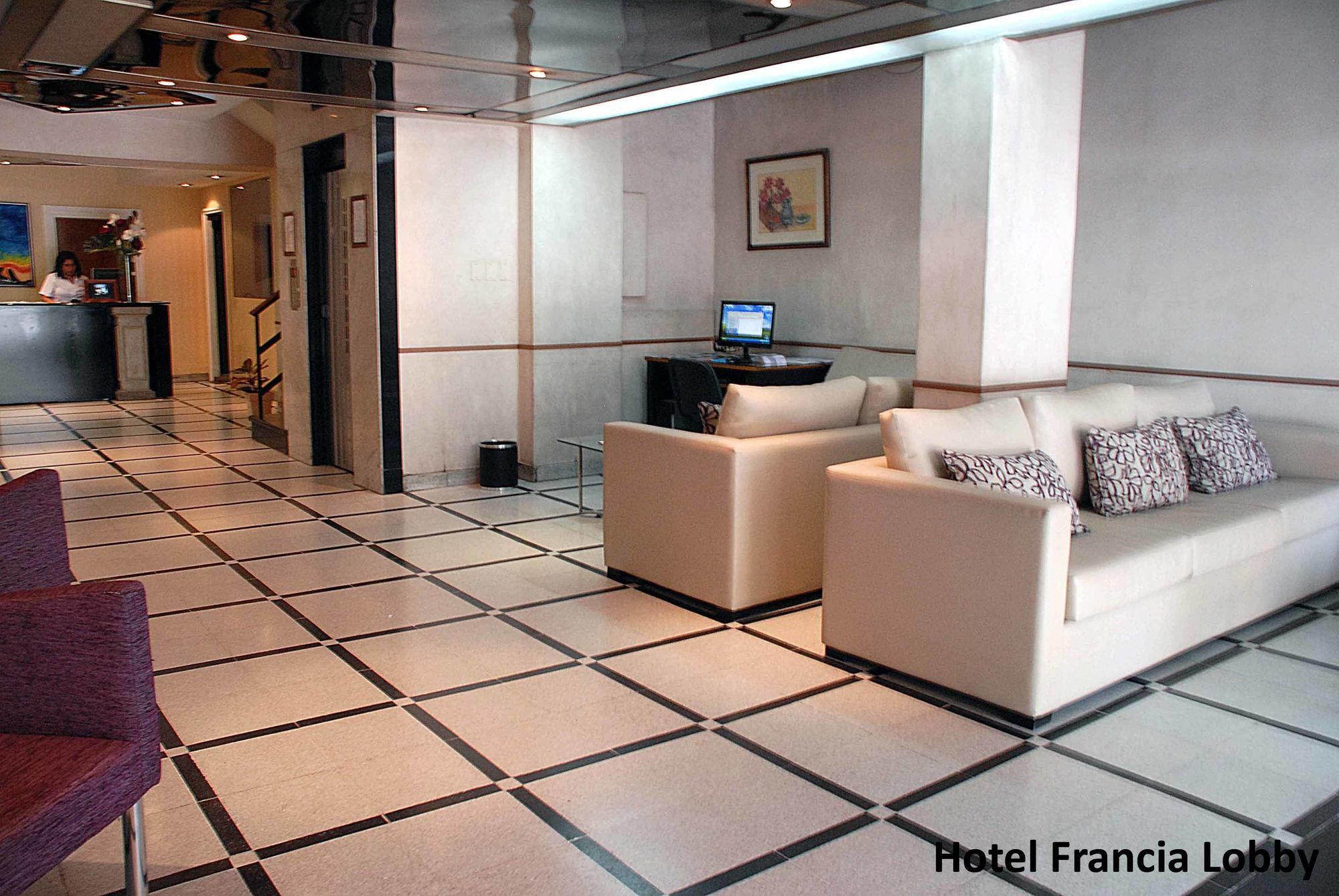 Hotel Francia Сан-Мигель-де-Тукуман Экстерьер фото