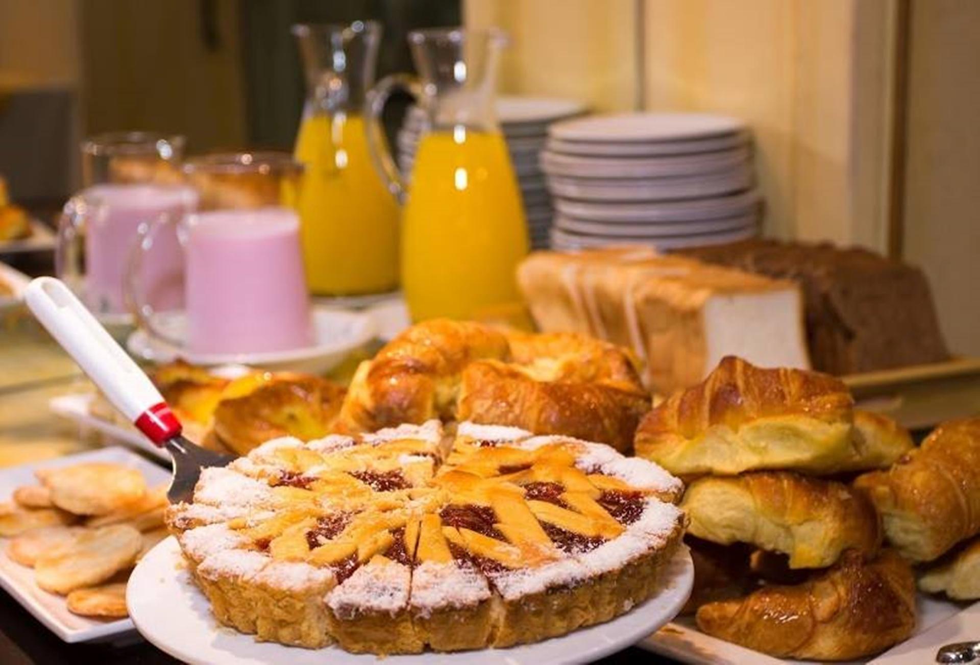 Hotel Francia Сан-Мигель-де-Тукуман Экстерьер фото