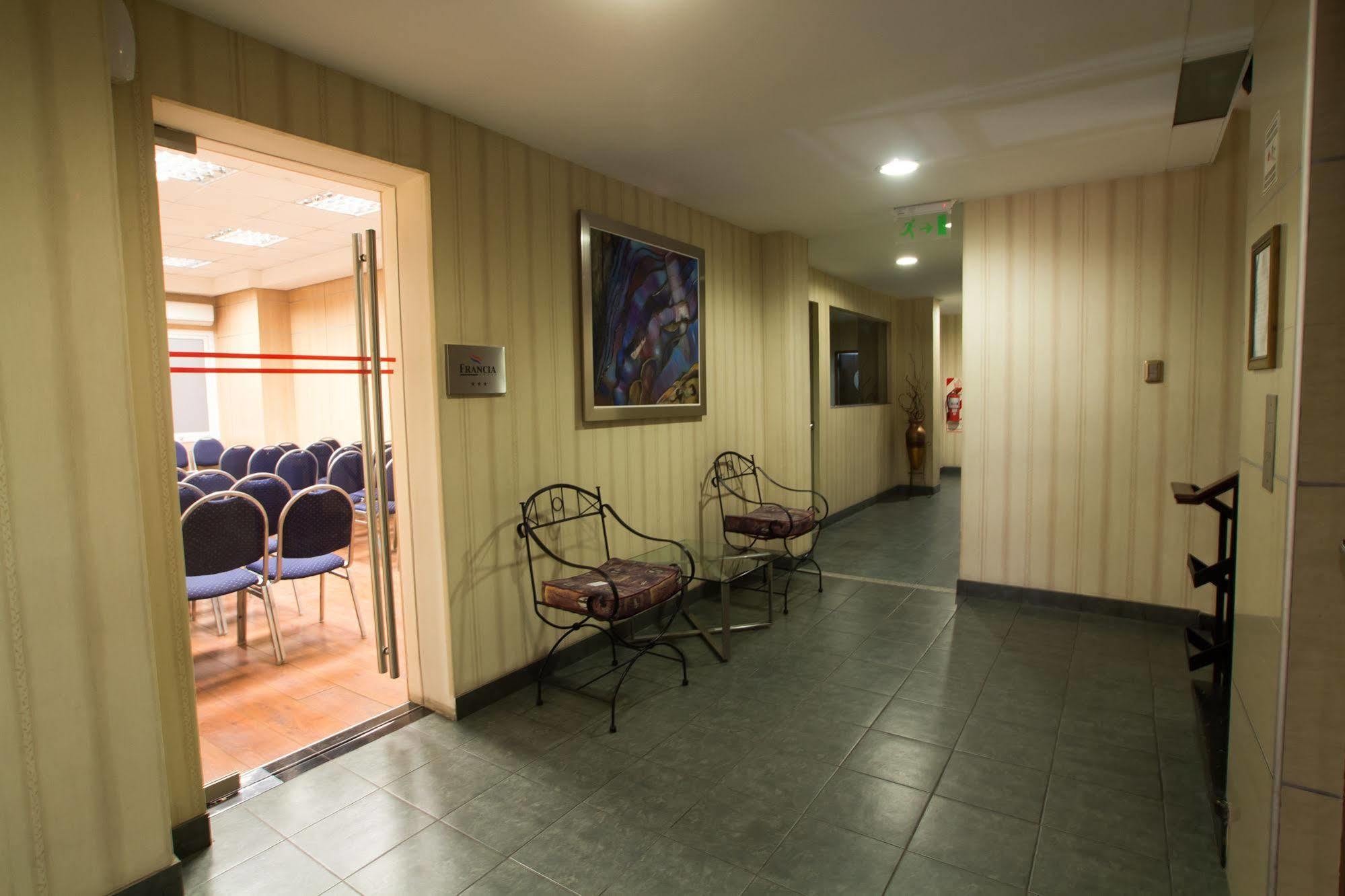 Hotel Francia Сан-Мигель-де-Тукуман Экстерьер фото